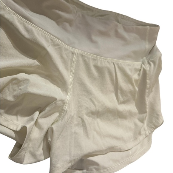 Lululemon Light Pastel Yellow Speed Up High-Rise Lined Short 3.5" Inseam Size 6 - Picture 12 of 12